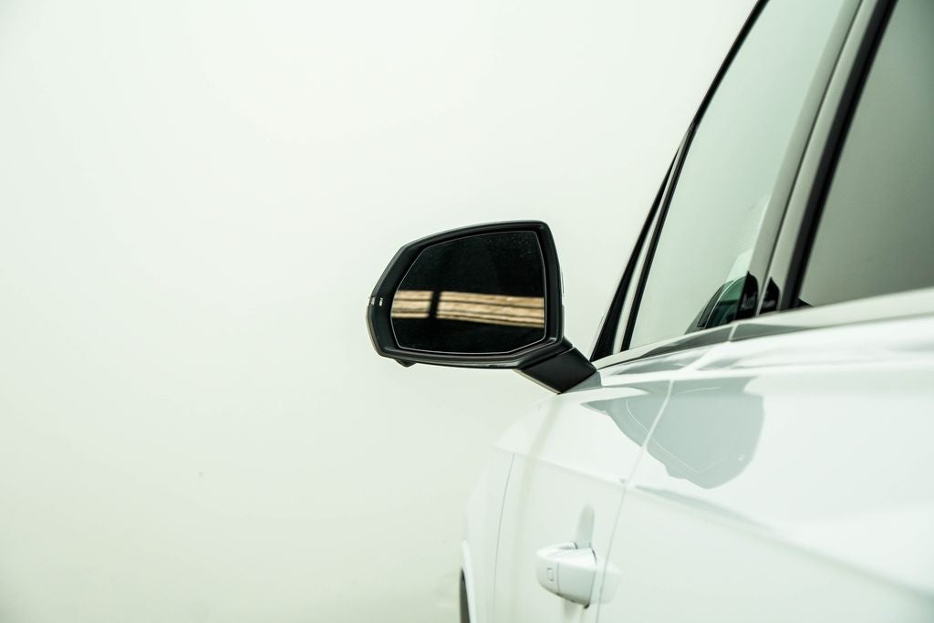 2025 Audi Q7 55 Premium Plus quattro