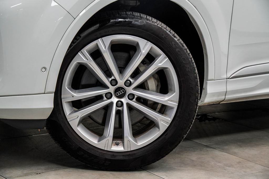 2025 Audi Q7 55 Premium Plus quattro