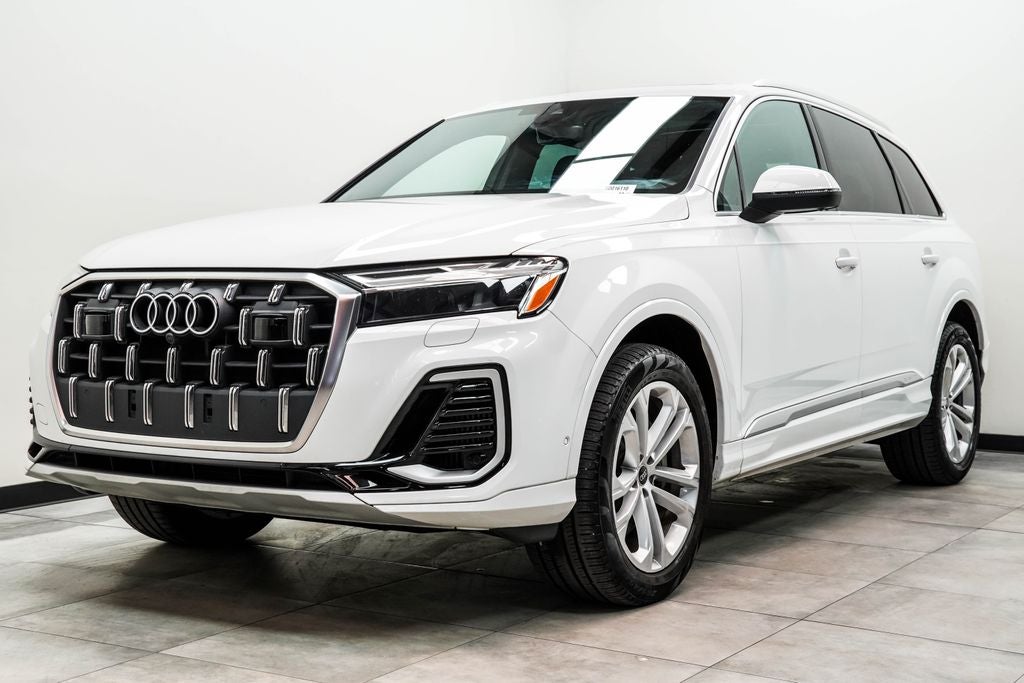 2025 Audi Q7 55 Premium Plus quattro