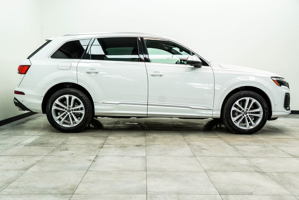 2025 Audi Q7 55 Premium Plus quattro