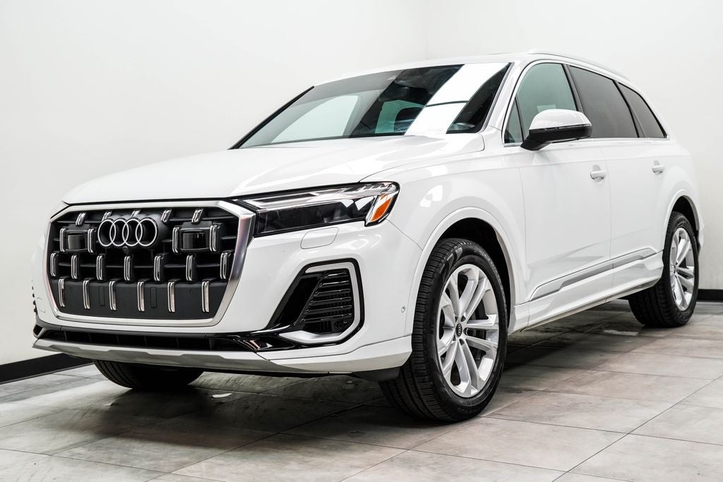 2025 Audi Q7 55 Premium Plus quattro