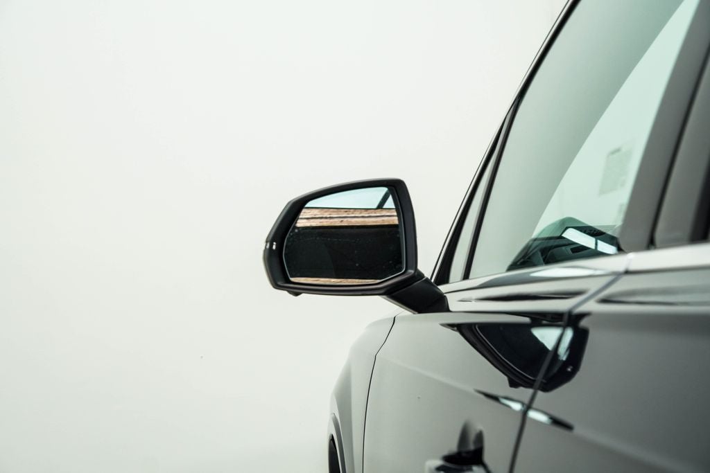 2025 Audi Q7 55 Premium Plus quattro