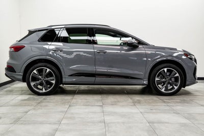 2024 Audi Q4 e-tron Prestige quattro