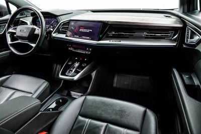 2024 Audi Q4 e-tron Prestige quattro