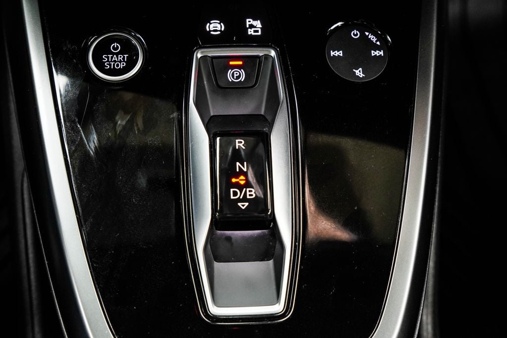 2024 Audi Q4 e-tron Prestige quattro