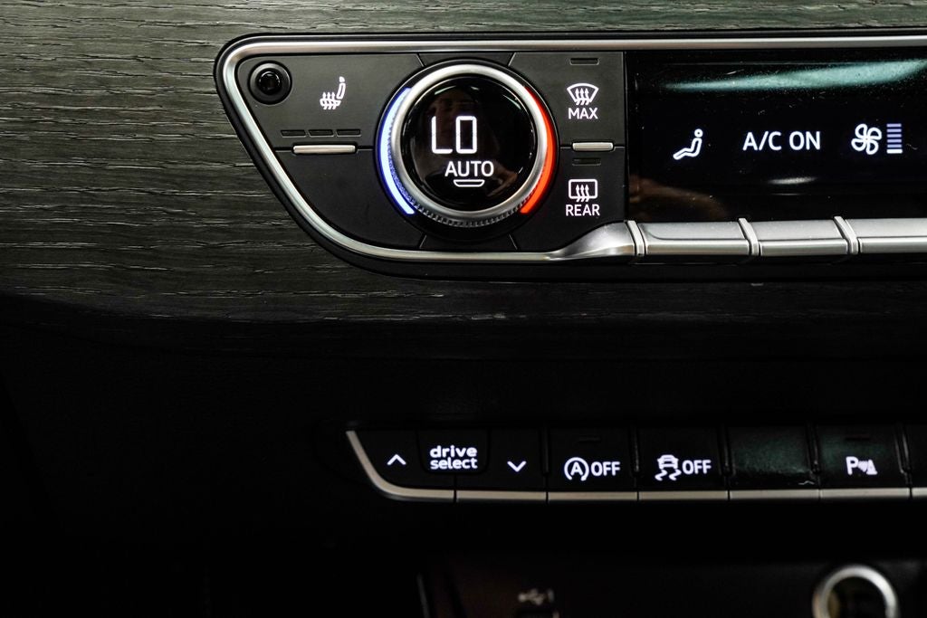 2023 Audi A4 45 S line Premium Plus quattro