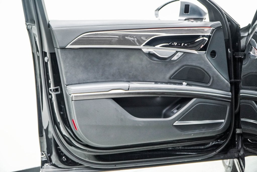 2022 Audi S8 4.0T quattro