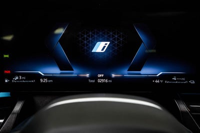 2026 BMW 5 Series 550e xDrive