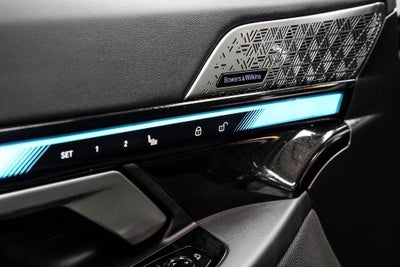 2026 BMW 5 Series 550e xDrive