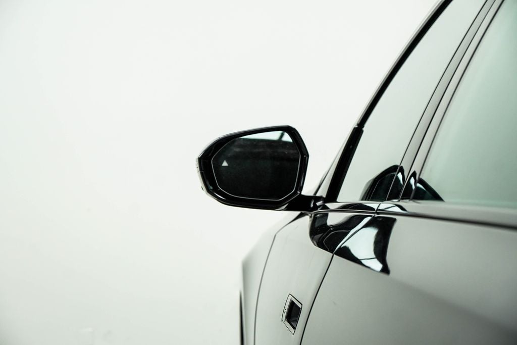 2025 BMW 7 Series 740i xDrive