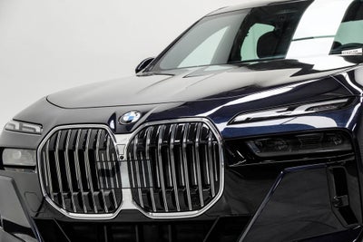 2025 BMW 7 Series 740i xDrive