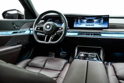 2025 BMW 7 Series 740i xDrive