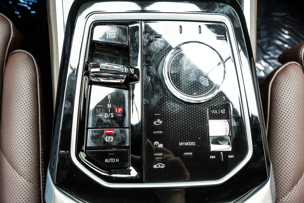 2025 BMW 7 Series 740i xDrive