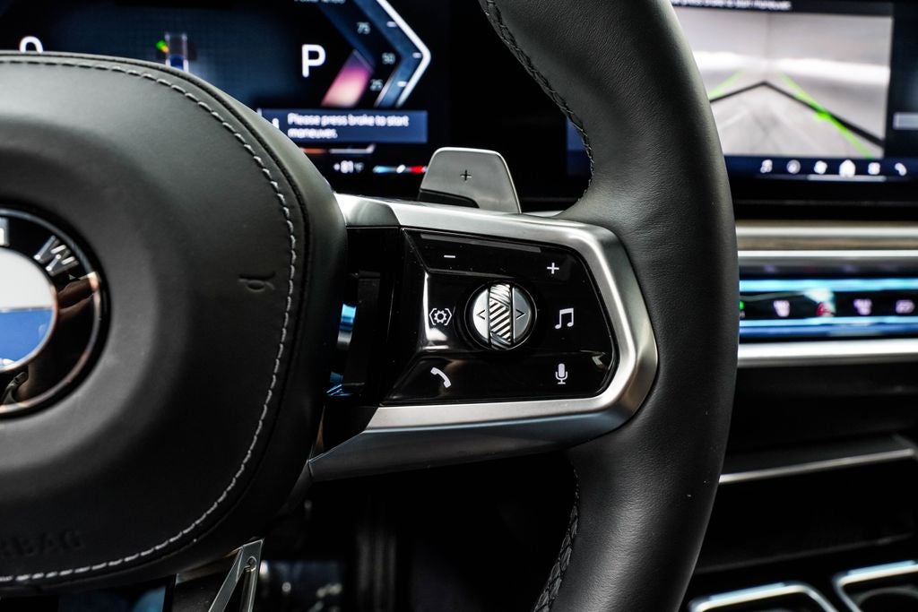 2025 BMW 7 Series 740i xDrive