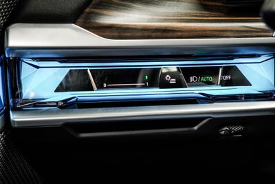 2025 BMW 7 Series 740i xDrive