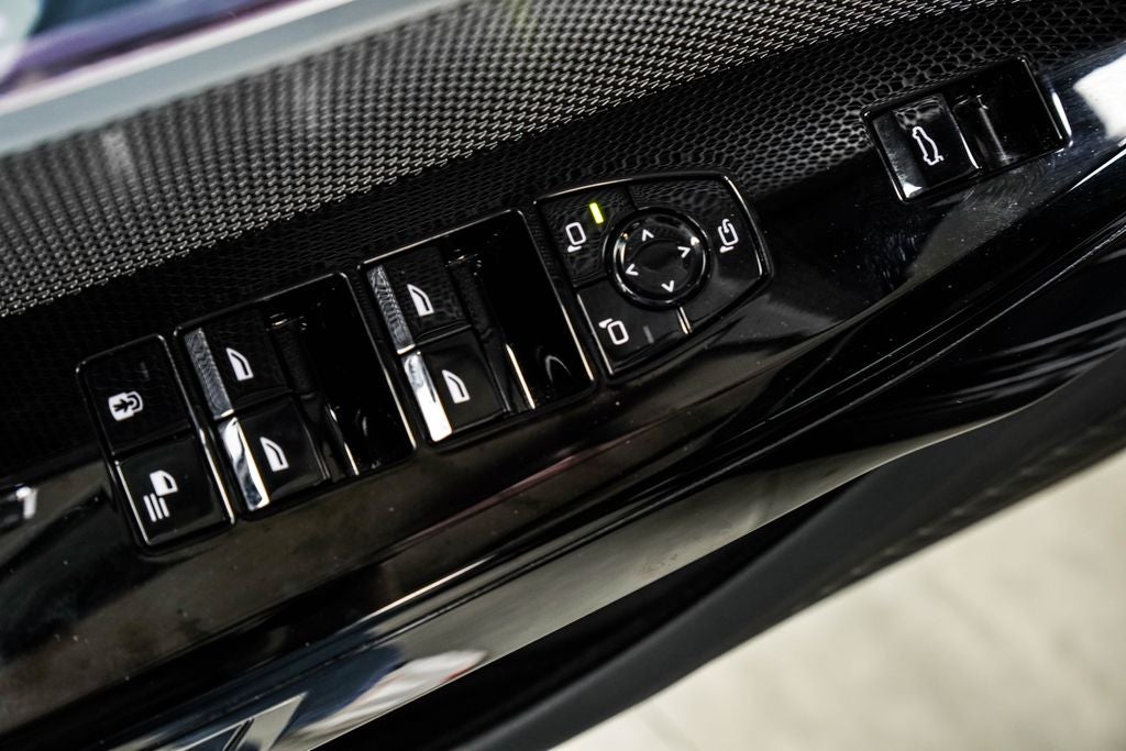 2025 BMW 7 Series 740i xDrive