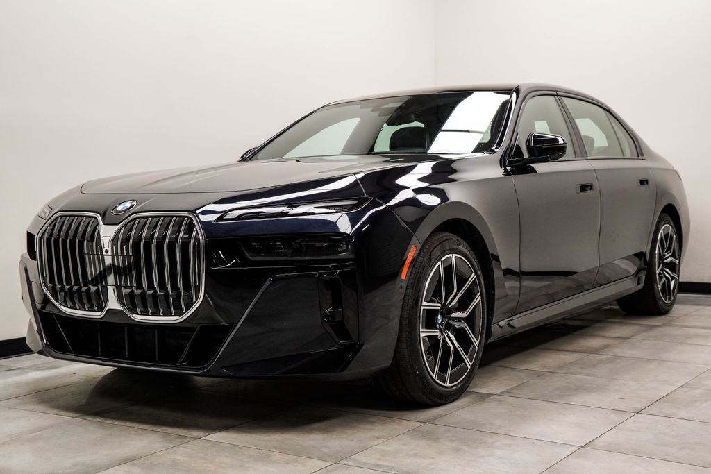 2025 BMW 7 Series 740i xDrive