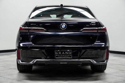 2025 BMW 7 Series 740i xDrive