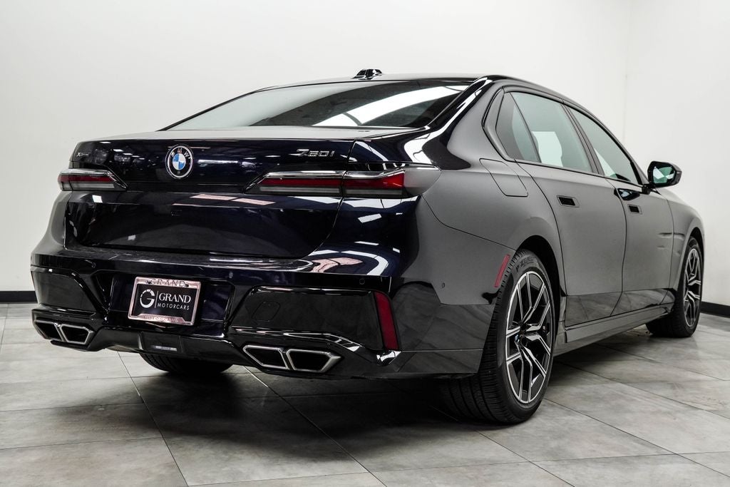 2023 BMW 7 Series 760i xDrive