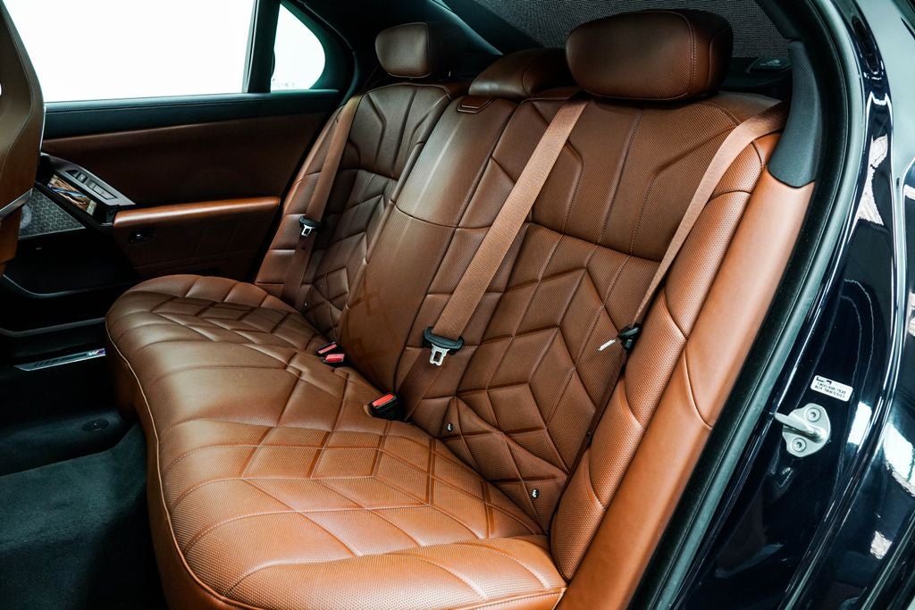2023 BMW 7 Series 760i xDrive