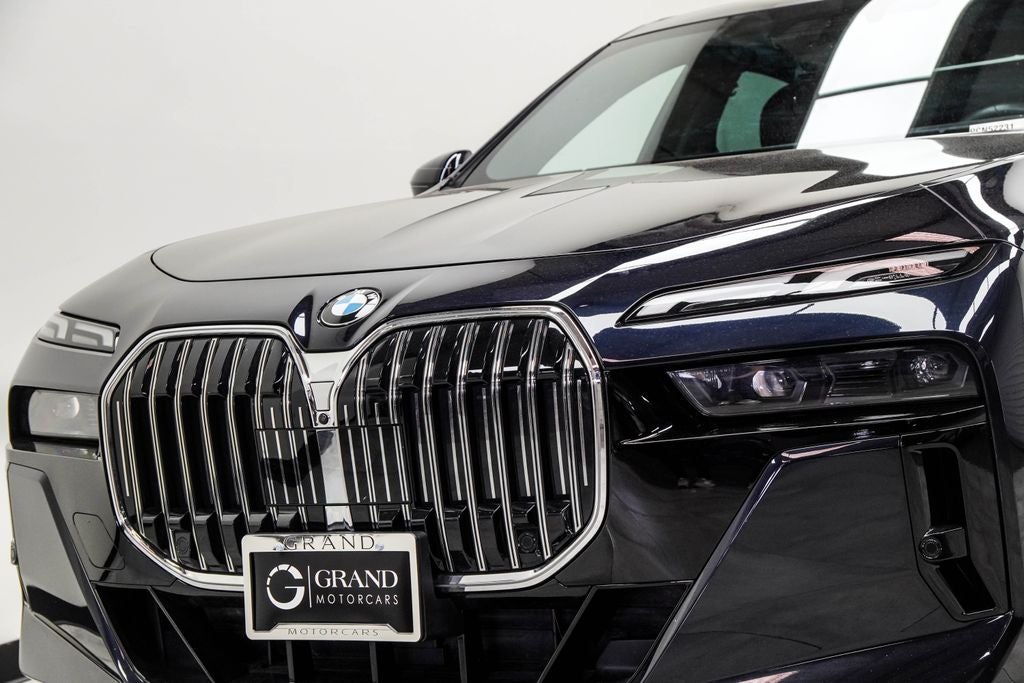 2023 BMW 7 Series 760i xDrive