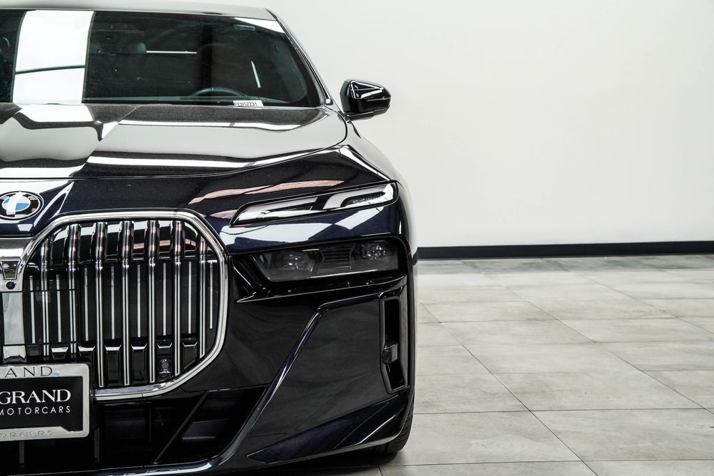 2023 BMW 7 Series 760i xDrive