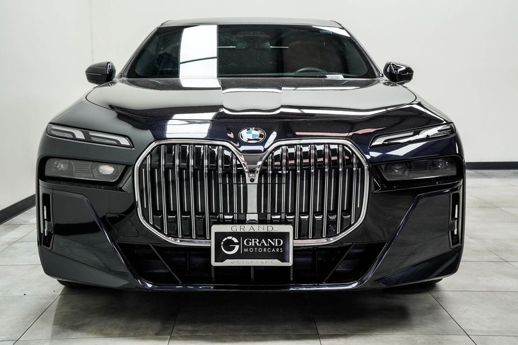 2023 BMW 7 Series 760i xDrive