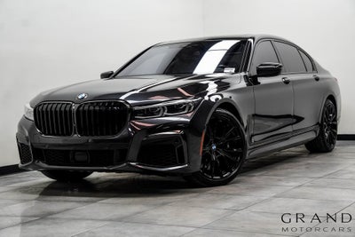 2022 BMW 7 Series M760i