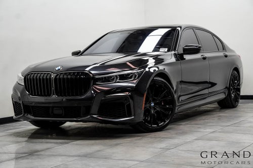 2022 BMW 7 Series M760i