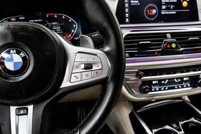 2022 BMW 7 Series M760i