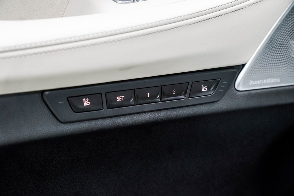 2022 BMW 7 Series M760i