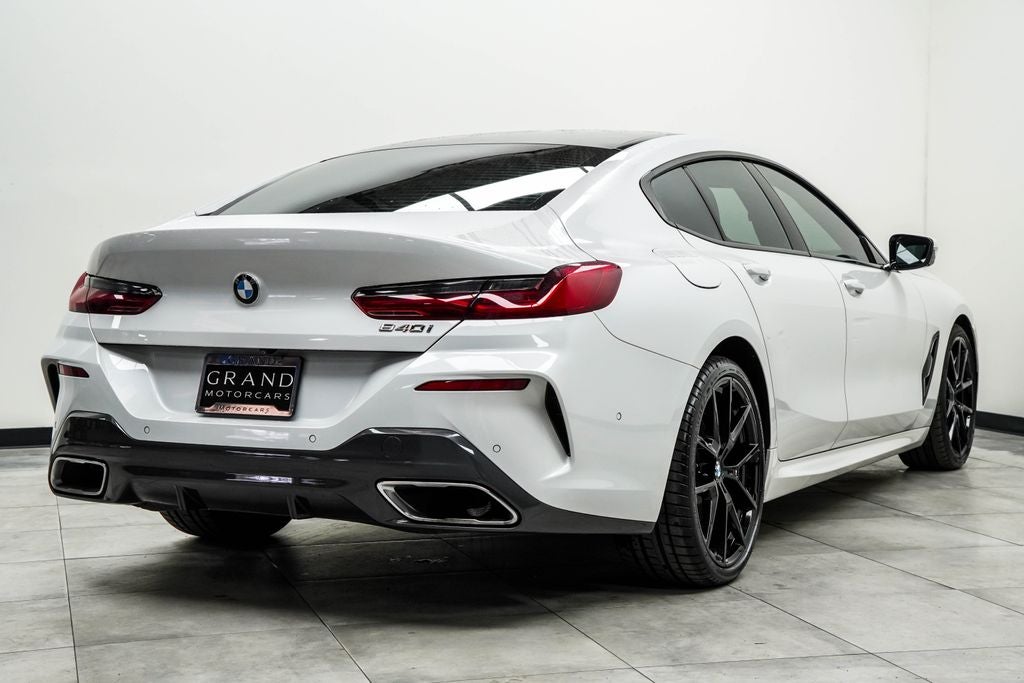 2022 BMW 8 Series 840