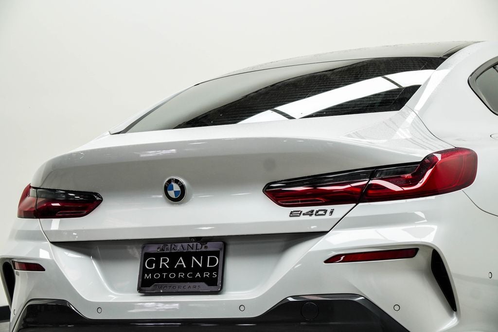 2022 BMW 8 Series 840