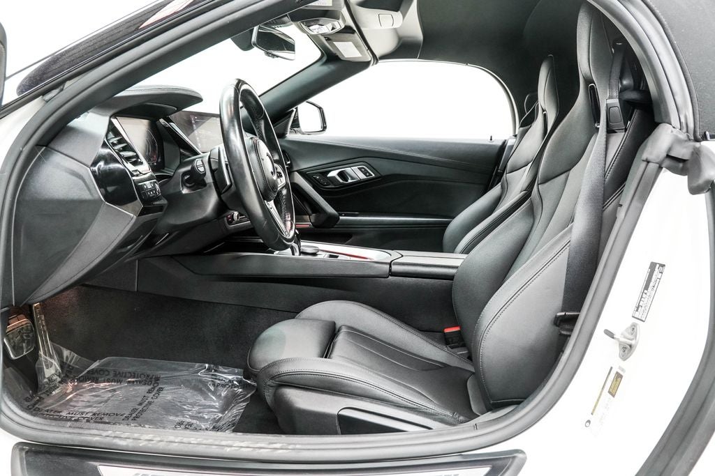 2025 BMW Z4 sDrive30i