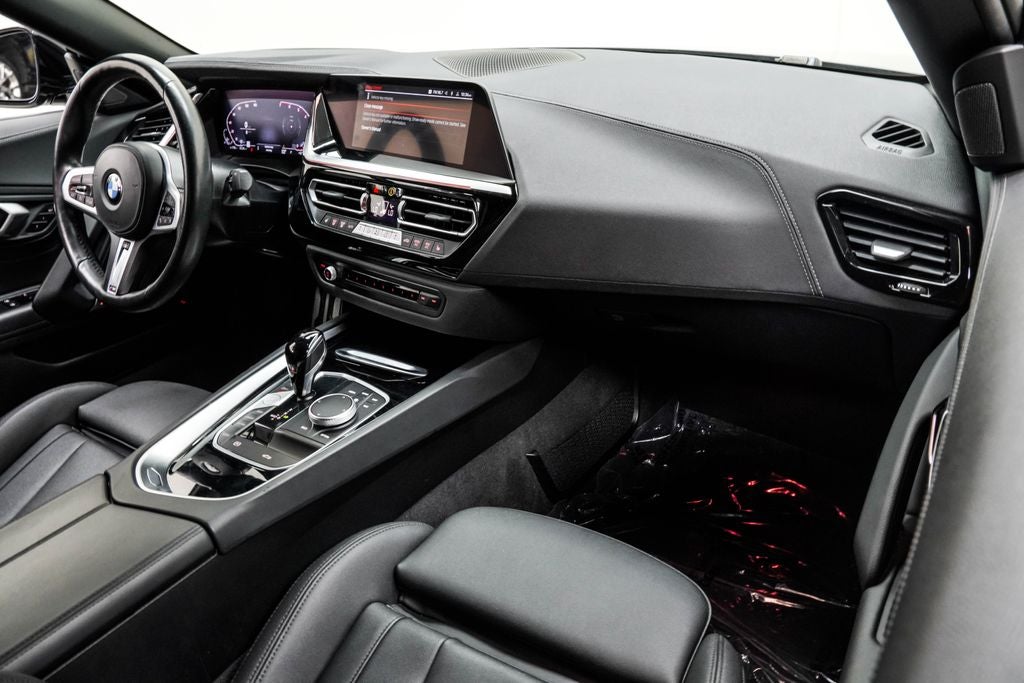 2025 BMW Z4 sDrive30i