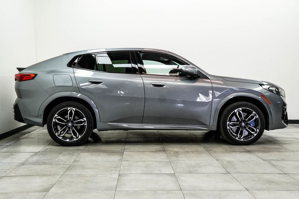 2025 BMW X2 xDrive28i