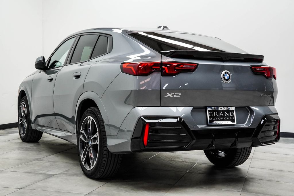 2025 BMW X2 xDrive28i