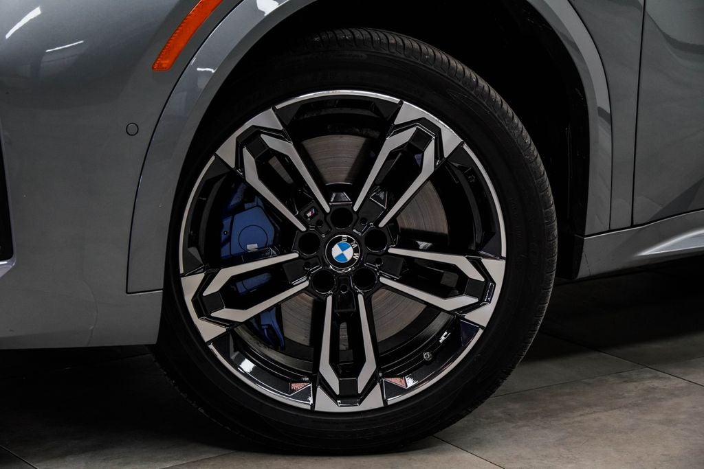 2025 BMW X2 xDrive28i