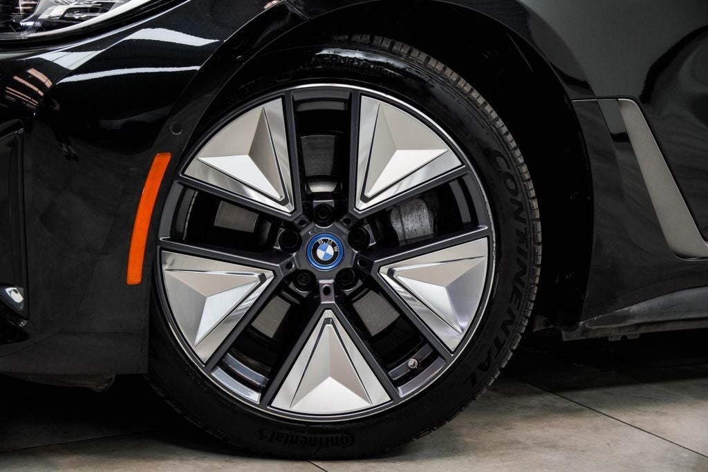 2023 BMW i4 eDrive40