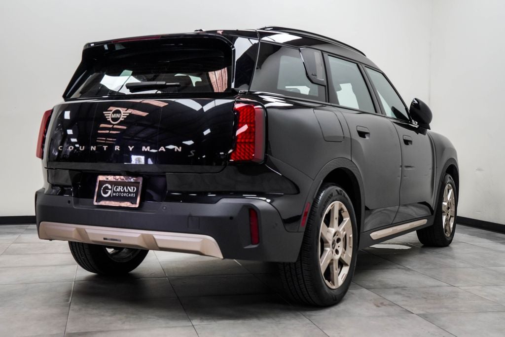 2025 MINI Cooper S Countryman Signature Plus