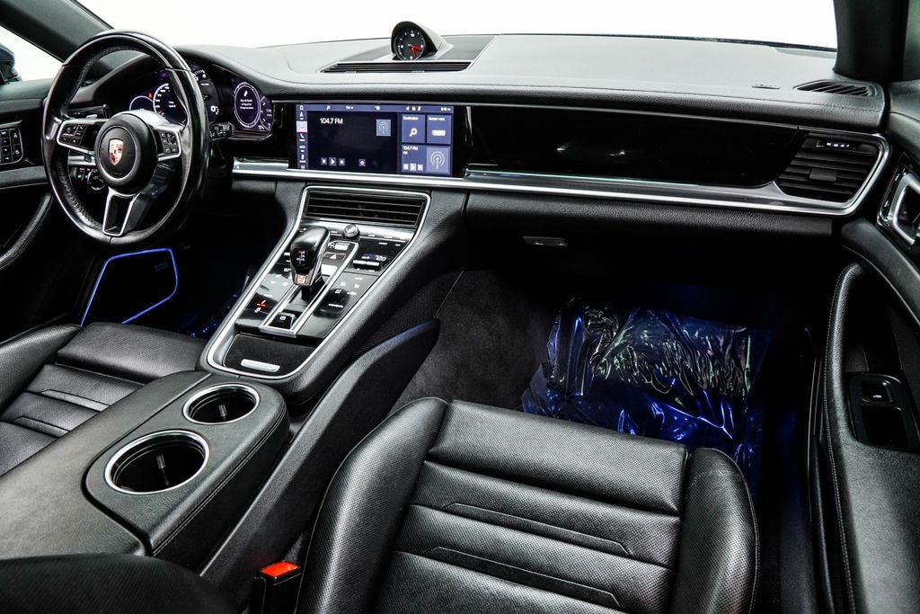 2020 Porsche Panamera Base