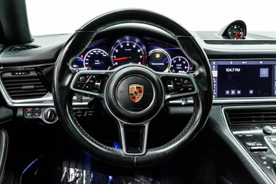 2020 Porsche Panamera Base