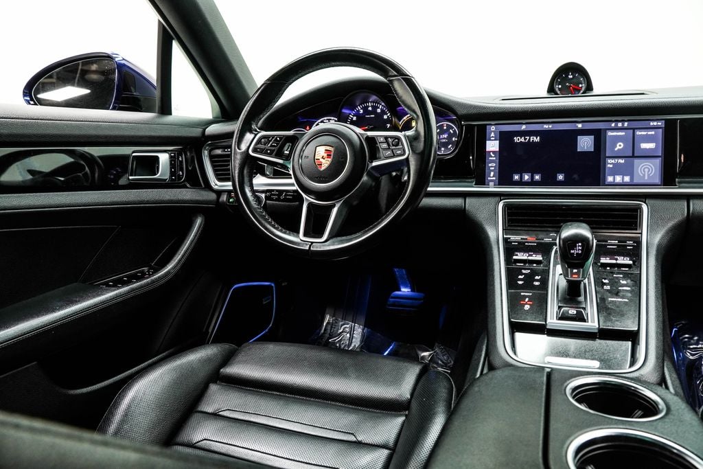 2020 Porsche Panamera Base