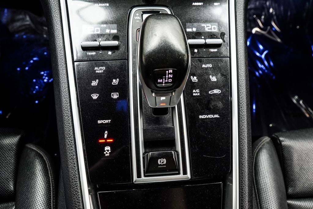 2020 Porsche Panamera Base