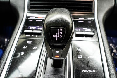 2020 Porsche Panamera Base
