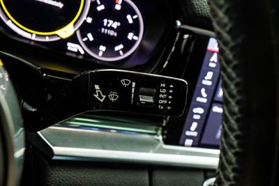 2020 Porsche Panamera Base