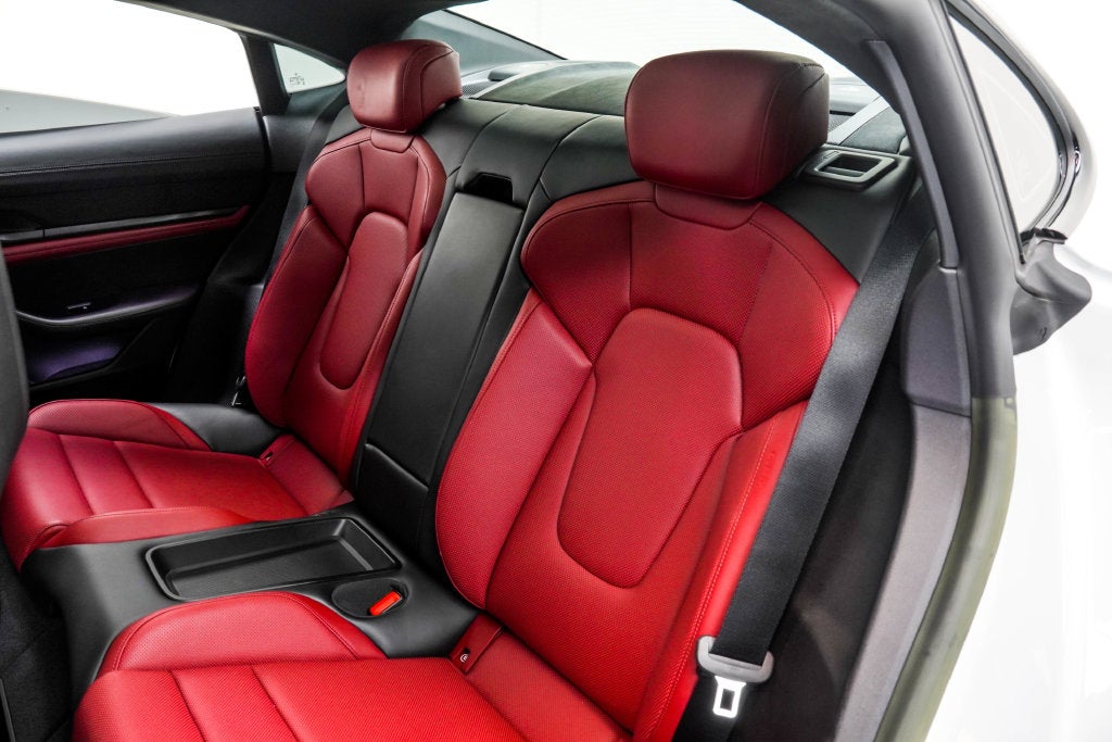 2022 Porsche Taycan GTS