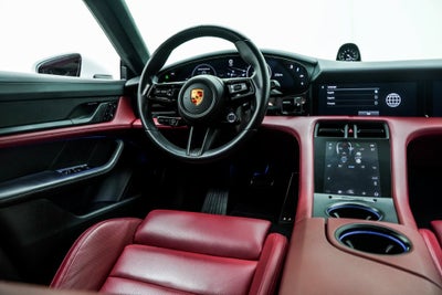 2022 Porsche Taycan GTS