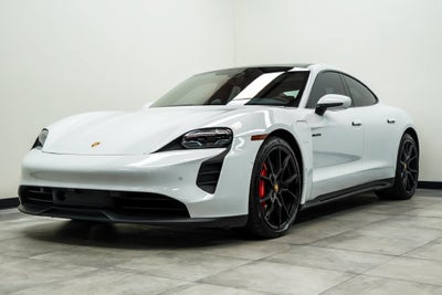 2022 Porsche Taycan GTS