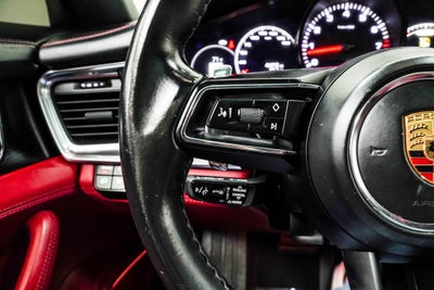 2023 Porsche Panamera 4 Platinum Edition